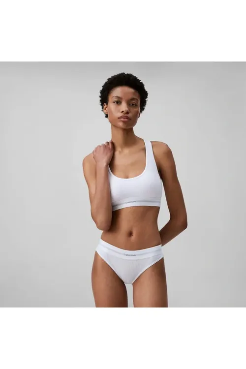 Zenanlar üçin ak bikini içgimşigi - 36449515