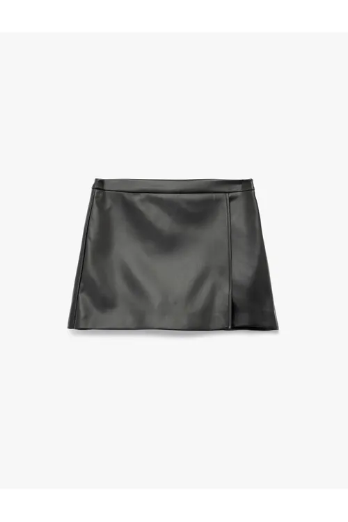 Emeli deriden ýasalan slim fit mini ýubka-şortyk - 28848014