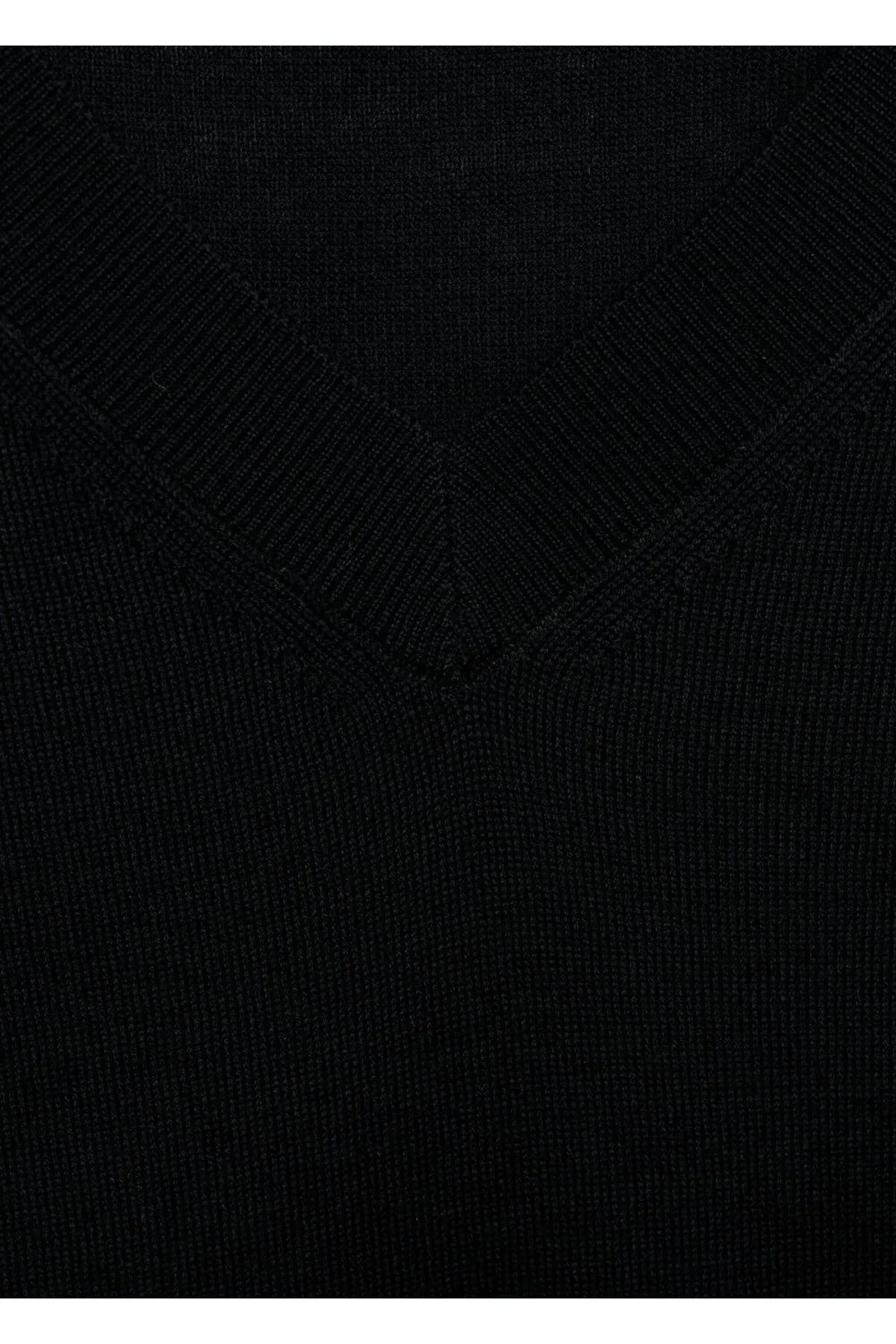 V-şekilli ýakaly ýüň džemper - 28878185 — surat 6/7