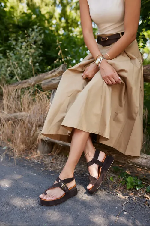 PERY Zenanlar üçin goňur deriden dabanly sandal - 27901396