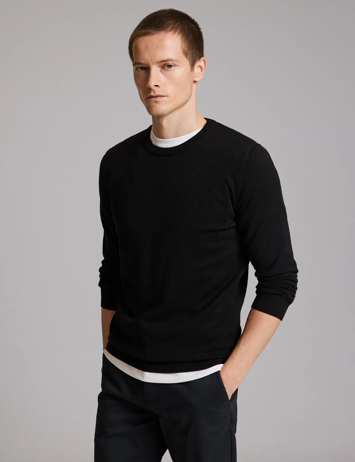 Slim Fit gara esasy trikotaž jemperi - 37209794 — surat 3/6