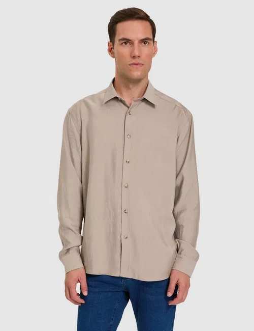 Camel Comfort Fit uzyn ýeňli erkek köýnegi - 37209790