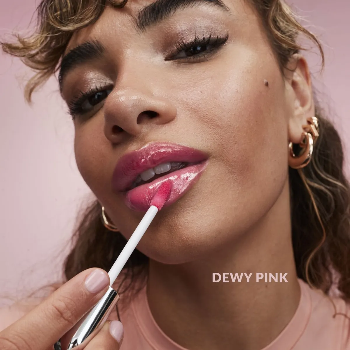 Peptidli we SPF20 goragly dodak üçin syworotka-ýalpyldawuk Avon Make Up +Care Dewy Pink - 36558951 — surat 6/9