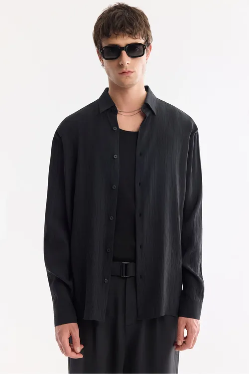 Erkekler üçin gara reňkli ýakasy ilikli Soft Touch howa geçirýän Comfort Fit köýnek A61Y2009 - 34302500 — surat 5/7