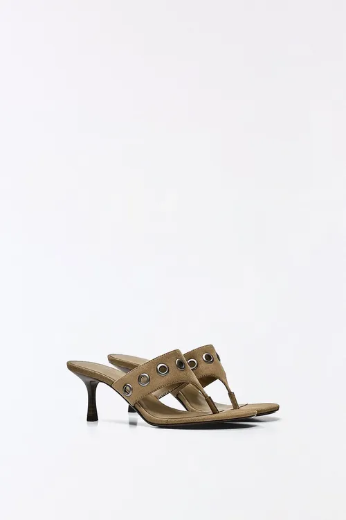 Gysgyçly gysga çürelen öwüşginli sandalýa - 35790653