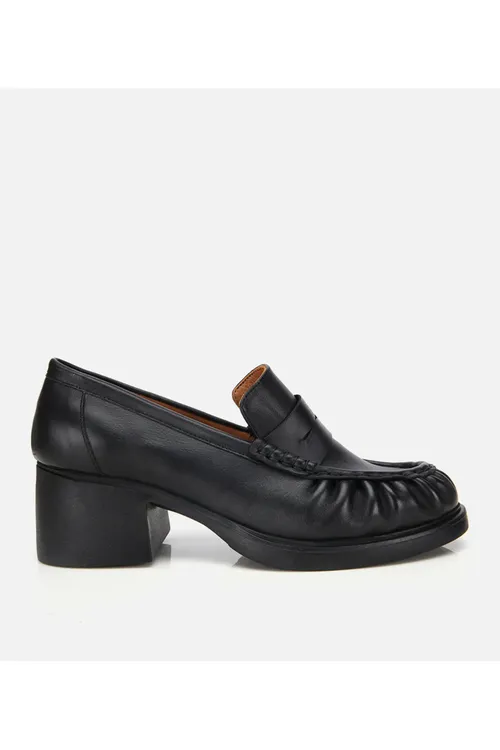 Aýallar üçin gara deri büzgülü galyň dabanly klassyk loafer - 33409404