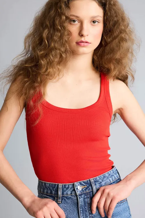 Fitted zolakly kaşkorse maýka - 35208910