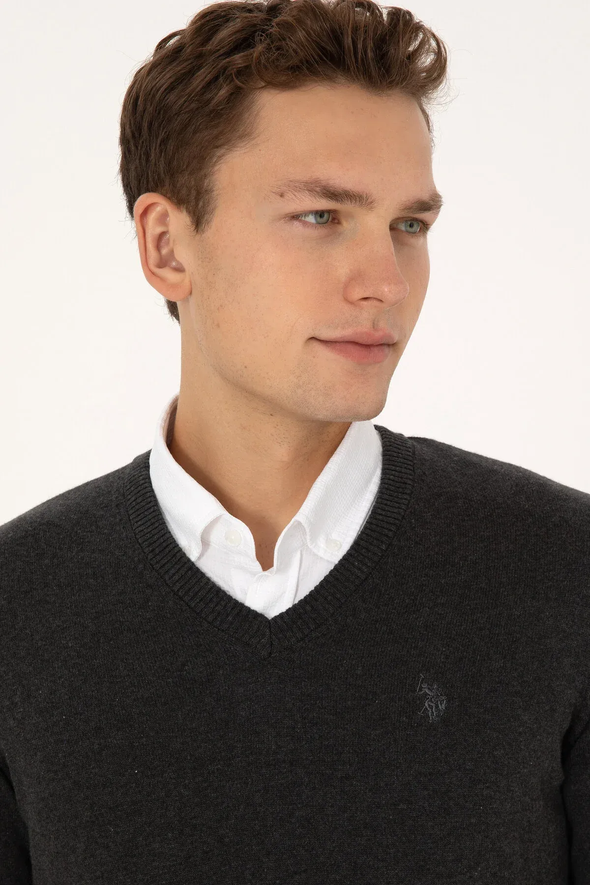 Erkekler üçin Slim Fit V ýaka antrasit melanj bazis trikotaj switer 50313662-VR081 - 36660624 — surat 2/7