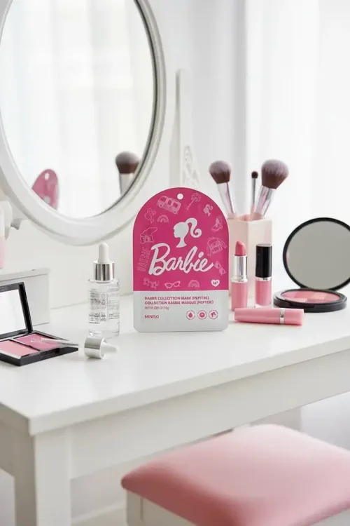 Barbie lisansly kollagenli ýüz üçin kagyz maskasy - 35837653