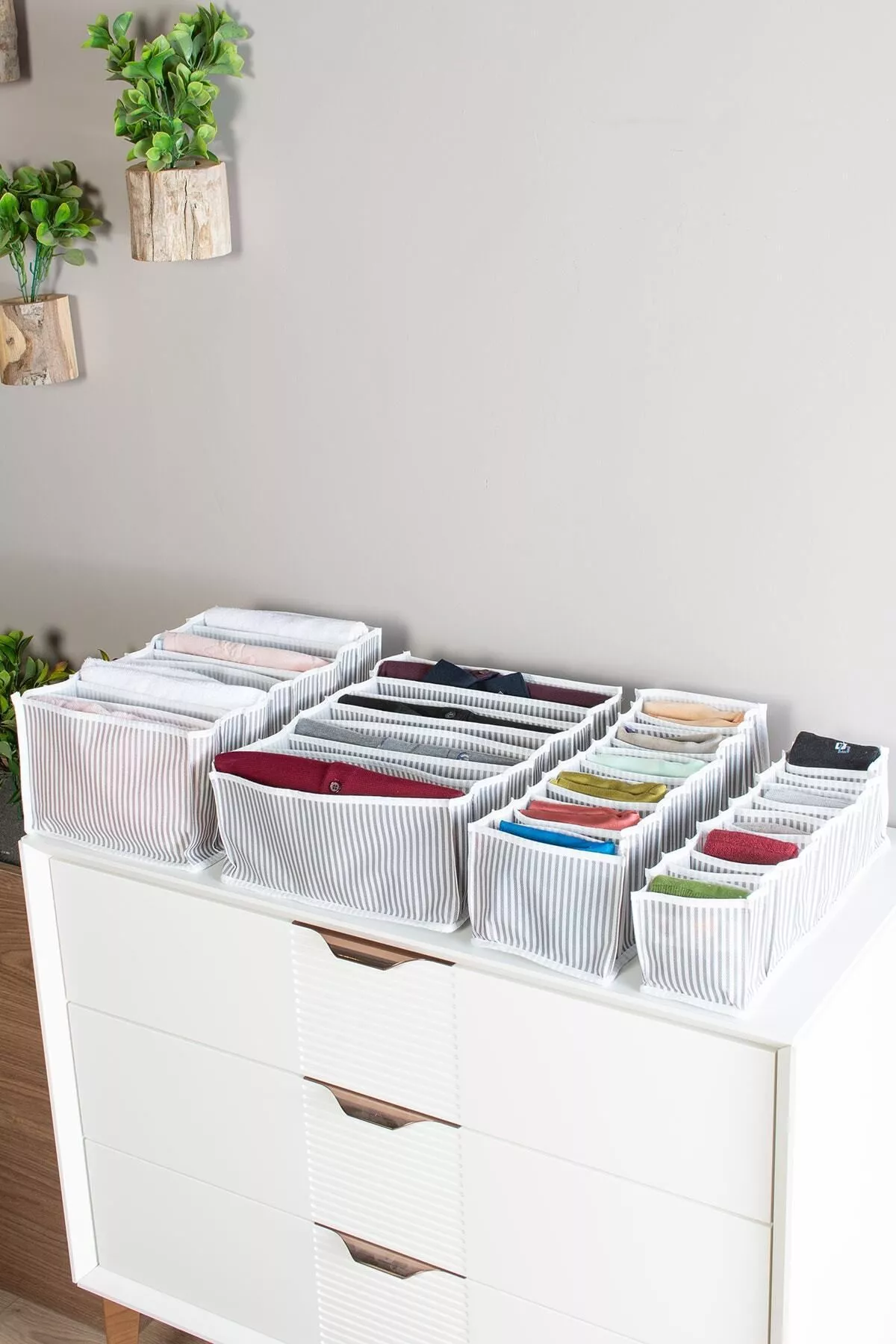 Çal reňkli çyzykly organaýzer 8 öýjükli Large 24x37x18 sm - 23855190 — surat 2/4