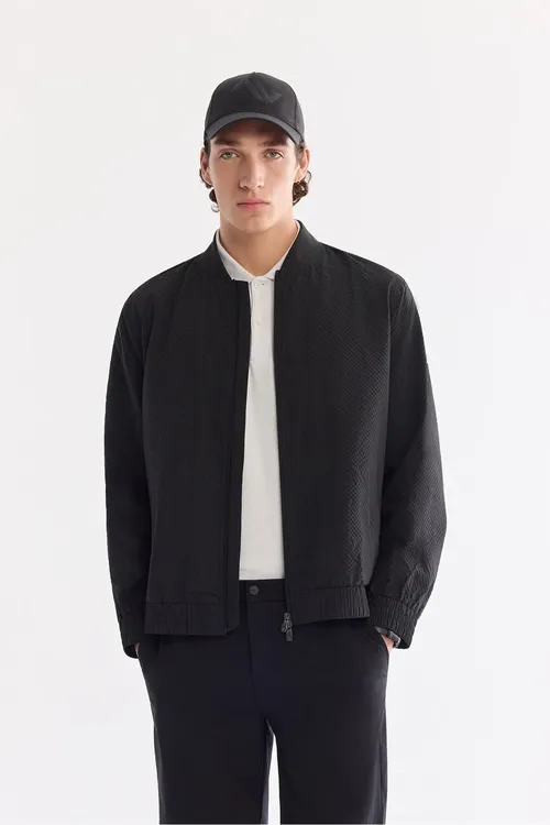 Erkek gara reňkli bomber ýaka suw geçirmeýän ýel saklaýan ýeňil Comfort Fit kurtka A61Y6059 - 34167318