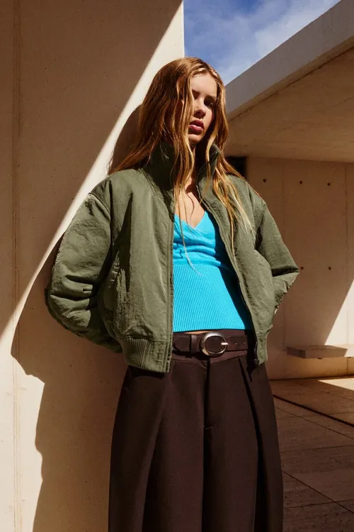 Dik ýakaly giň biçimli oversize bomber kurtka - 36681270