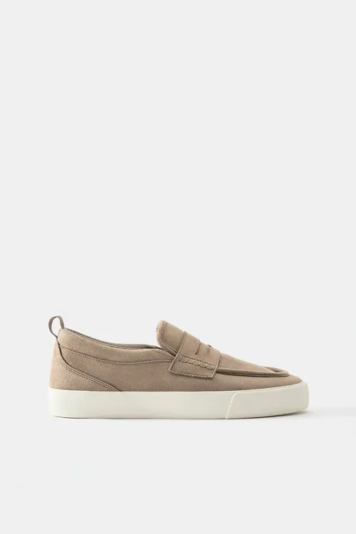 Gündelik bagjyksyz sport aýakgaby - 36679185