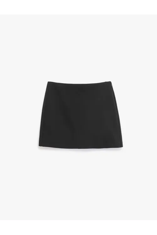 Jibi bolan mini Slim Fit ýubka-şortik - 29558264 — surat 3/5