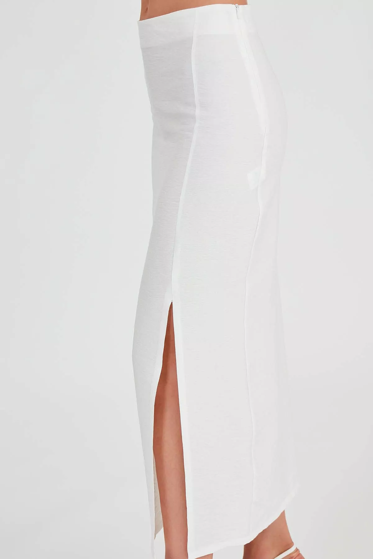 Öňi ýyrtmaçly midi ýubka - 24143110 — surat 3/5