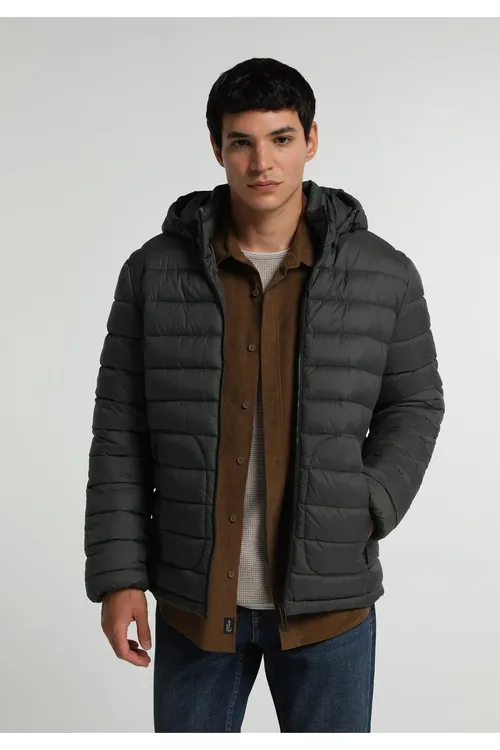 Erkekler üçin ýaşyl reňkli Slim Fit dar biçüwli, kapýuşonly, sypdyrmaly we astarly kurtka - 36752274