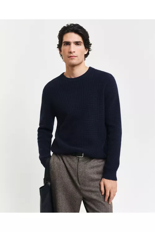 Erkekler üçin tegelek ýakaly Regular Fit jemperi - 26292975