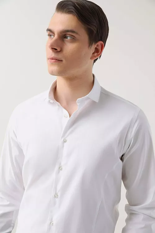 Slim Fit Ak Tekiz Köýnek - 26114334