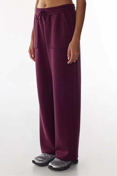 Bordo reňkli, jübili, ýüpek ýaly ýumşak Silky Touch jalbary - 36616331