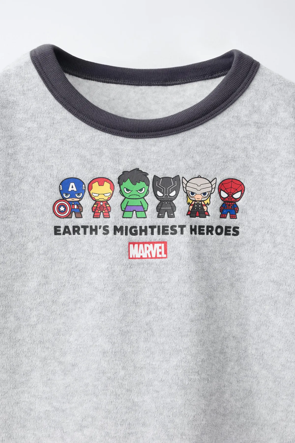 1,5-6 ýaş / THE AVENGERS © MARVEL welýur pijama toplumy - 36790164 — surat 6/8