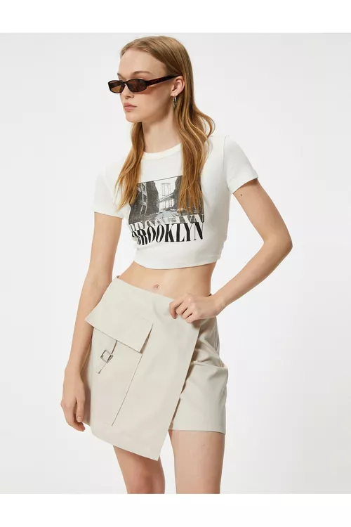 Guşakly, Slim Fit kargo ýubka-şorty - 26712823