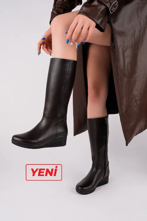 Aýallar üçin goňur deri uzyn ädikler TRC-2007 - 31478818