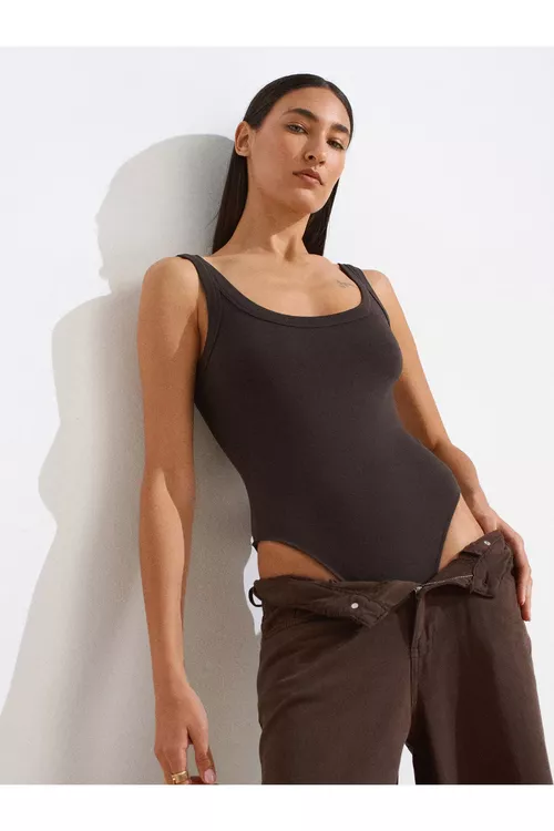 Asgyçly bodi, goýy goňur - 28856188
