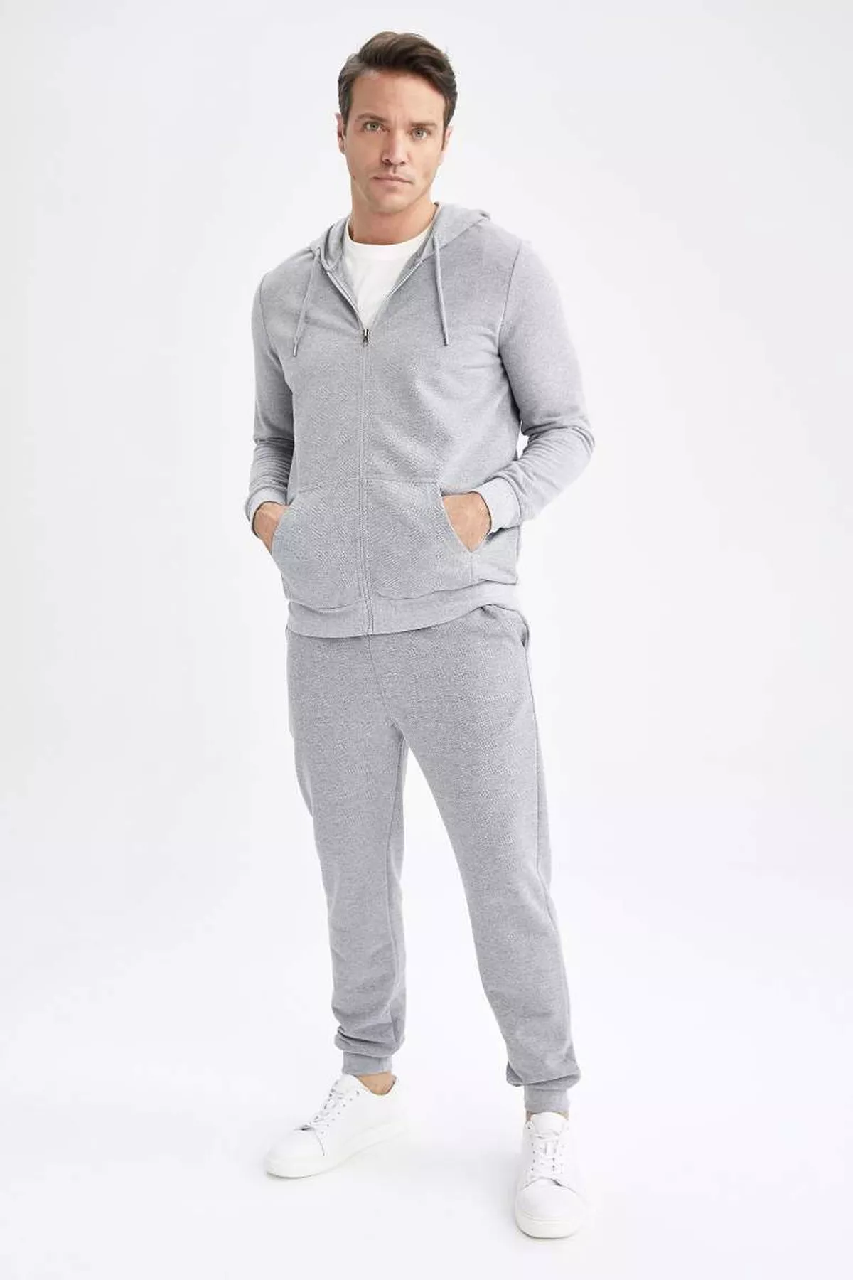 Sypdyrmaly we kapüşonly bazowýy Regular Fit switşoty - 15551789 — surat 10/10
